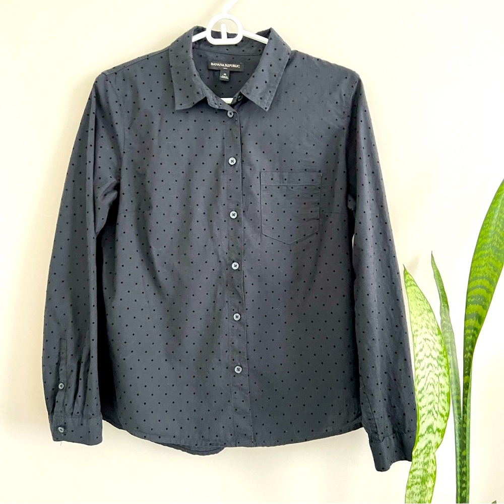 Banana Republic Black Swiss Dot Button Down Shirt Medium